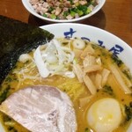 らーめん むつみ屋 - 濃厚味噌らーめん味玉乗せ＆ネギ焼豚丼 