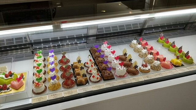 パティスリー ロジ Patisserie Roji 本八戸 ケーキ 食べログ パティスリー ロジ Patisserie Roji 本八戸 ケーキ 食べログ