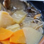 銀山茶屋 - 「けんちんそば(温)」右側を撮影です(10/11UP)