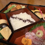 Kaiseki Ryouri Sazae - 