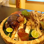 柚木元 - 今年は松茸が不作で、茸づくしに