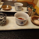 柚木元 - 焼き茸用の塩、出汁醤油、大根おろし