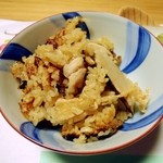 日本料理 にじ - 御飯お代り　おこげもありました