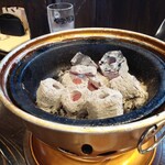 Jougai Yakiniku Eidorian - なんと店員さんから炭追加してくれました♪