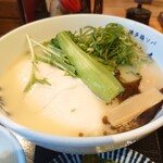 博多鶏ソバ 華味鳥 - 