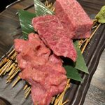 TOKYO焼肉ごぉ はなれ - 厚切の焼き物3種