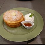 ひげぱんだ - メイプル＆バターパンケーキ