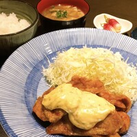 チキン南蛮定食(ライス・小鉢・味噌汁・漬物付) 【ご飯大盛り無料】