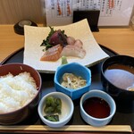 Sakanaya Yoichi - 刺し盛定食