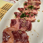 Sumibiyakiniku Horumon Ajimaki - 