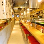 恵比寿ハジカミ - カウンター席のご用意もあります！おひとり様大歓迎です！感染防止シールドも設置しております！