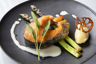 Porter House Steak & Grill - Grilled Shinshu Salmon