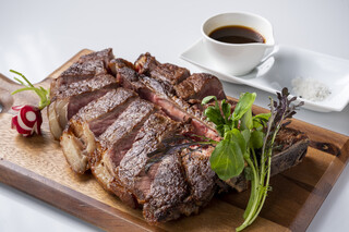 Porter House Steak & Grill - Aged Meat T-Bone Steak