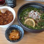 酒バク - 醋肉麺とミニ魯肉飯のセット