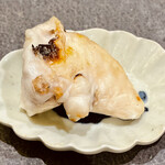 鮨 心白 - 紅いものの次は白いもの　河豚の白子を酒なしでいただくなんて拷問に近いよ