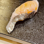 鮨 心白 - 雲丹で興奮していたら今度は鰆　皮目の旨さが抜群で驚きました　急にテンションピークです