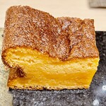 鮨 心白 - いつもカステラかと思うくらい美味しい玉　ああ今日もこれを食べちゃうとお仕舞いだよねぇ