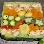 オオクサ - 奥様特製の夏野菜のゼリー寄せ　熊野地鶏のささみが出汁代わりです