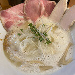 麺処 飯田家 - 料理写真:泡立ってます　カプチーノです
