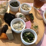 Sarara - 小鉢が食べやすい