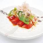 豐富鰹魚醬番茄沙拉