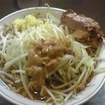 らーめん大 下高井戸店 - らーめん　麺少なめ　にんにく　カラメ　アブラ　650円