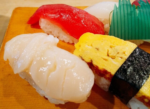 末広寿司 - 鏡石（寿司）の写真