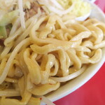 ラーメン二郎 - 麺