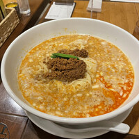 個室中華 頤和園 溜池山王店 - 