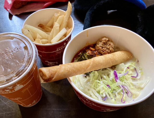 ドックサイドダイナー 東京ディズニーシー ステーション サンドイッチ 食べログ