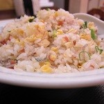 中華飯店 ごくう - 梅干しチャーハンネーミングも味も斬新で旨かった