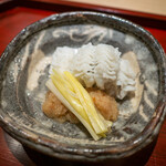 富小路 やま岸 - 鱧の湯引き 黄にら