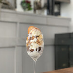 シーツーカフェ - 【6月限定】ラムレーズンパフェ