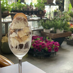 シーツーカフェ - 【6月限定】ラムレーズンパフェ