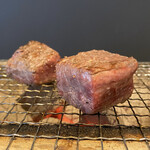 焼肉食堂 今池ビップ - ビップ(肉塊)焼き