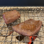 焼肉食堂 今池ビップ - 厚切り塩タン