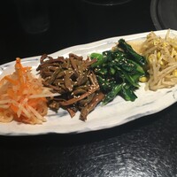 焼肉専科 肉の切り方 日本橋本店 - 