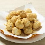 Freshly fried sesame dumplings