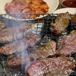 Sumibi Yakiniku Daishougun - 炭火でドンドン焼肉