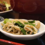 大船海鮮食堂 魚福 - もやしと小松菜のナムル