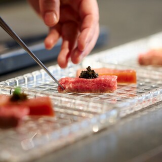 落ち着いた雰囲気でおもてなしを。大人のデートや接待、会食まで