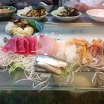 喜寿司 - 新鮮で美味しいお刺身