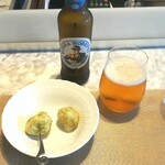 La Brianza - モレッティゼロとゼッポリーニ。まだまだノンアルコール期間続いてます。モレッティゼロおいしいから平気ですよ～