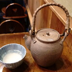 Dankazura Kosuzu - 蕎麦湯は大きめの急須に入っています。薄めで、サラサラでした。