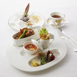 横浜ロイヤルパークホテル内でおすすめのグルメ情報をご紹介 食べログ 横浜ロイヤルパークホテル内でおすすめのグルメ情報をご紹介 食べログ