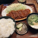 更科 - とんかつ定食　とんかつ小　ご飯大盛り