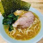 ラーメン壱六家 - ラーメン(並)