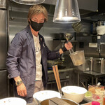 Japanese Soba Noodles 蔦 - 現場に本格復帰した大西店主