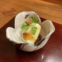 赤坂とゝや魚新 - ヒラメの昆布締め。