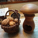 クルミドコーヒー - クルミ割り器